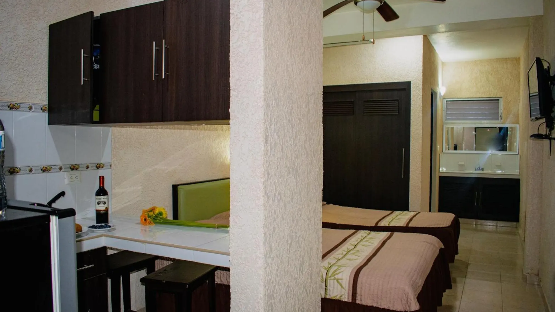 Suites Del Sol Hotel & Apartments Merida