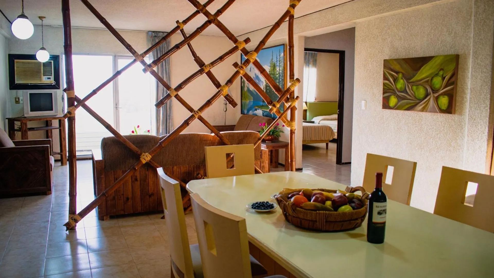 Suites Del Sol Hotel & Apartments Merida 3*,  Mexico